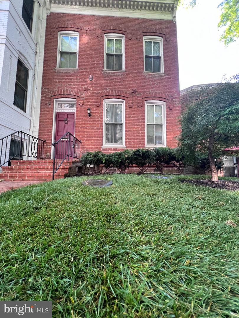 947 25th Street NW, Washington