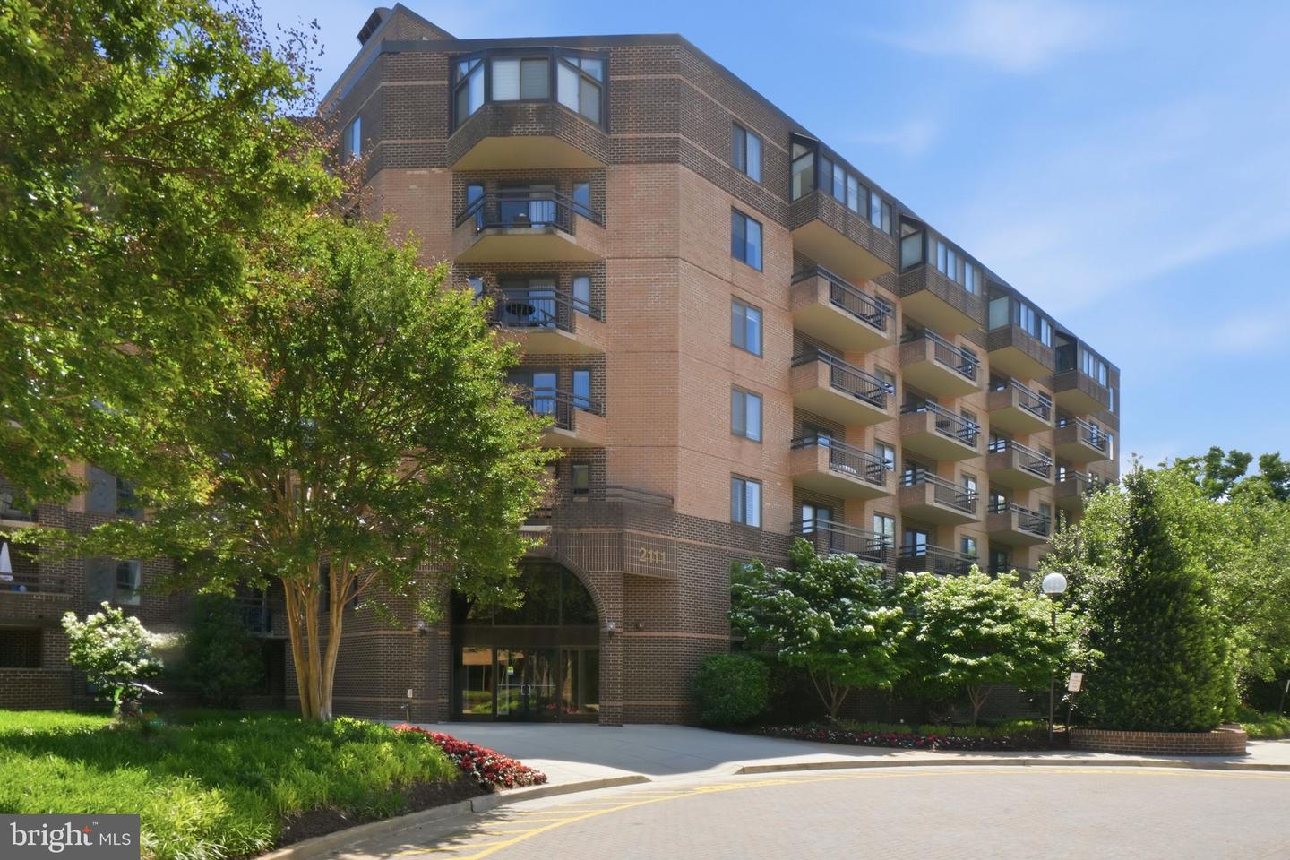 2111 Wisconsin Avenue NW #620