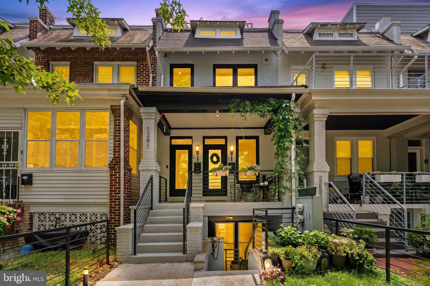 1241 Oates Street NE #2