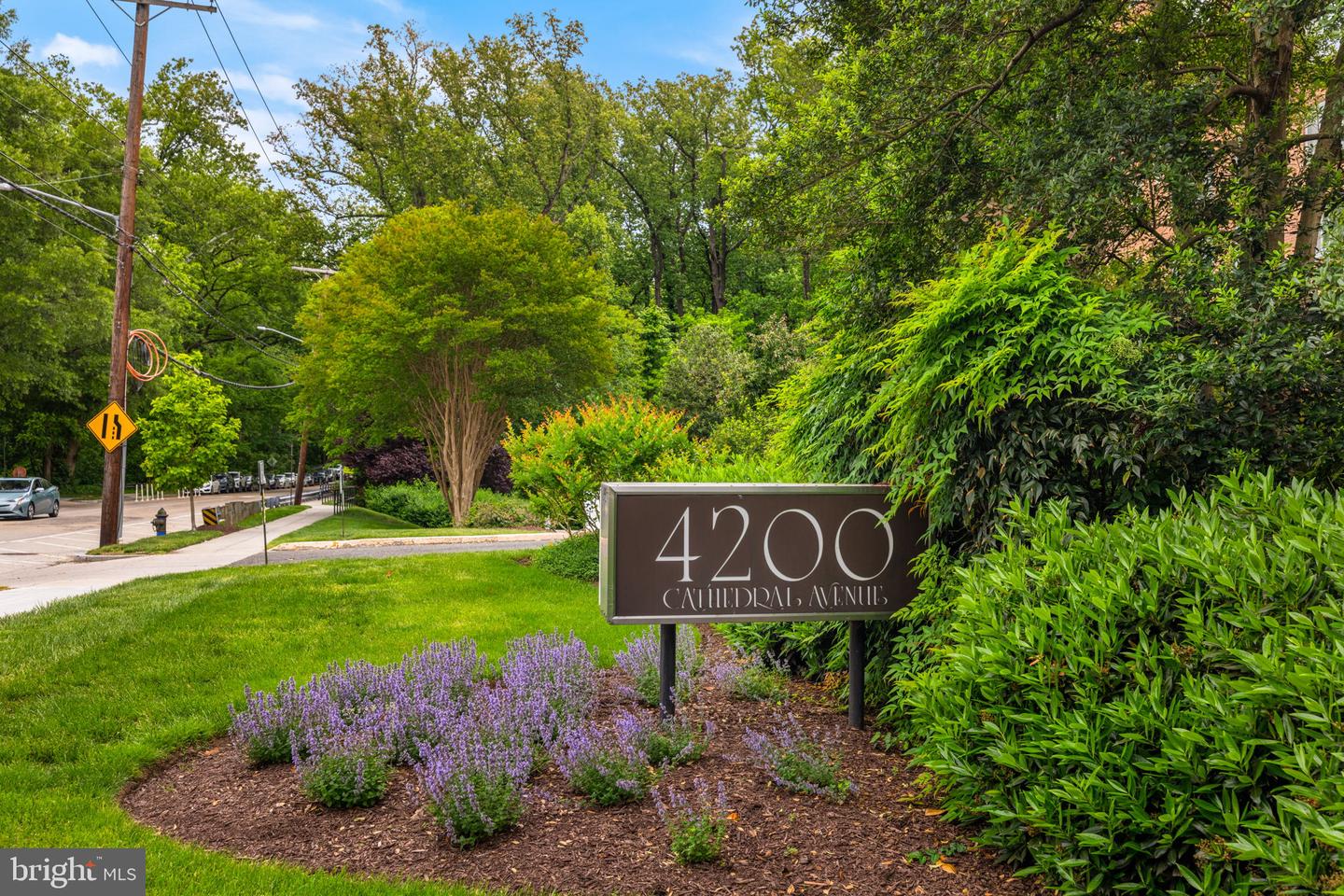 4200 Cathedral Avenue NW #901, Washington