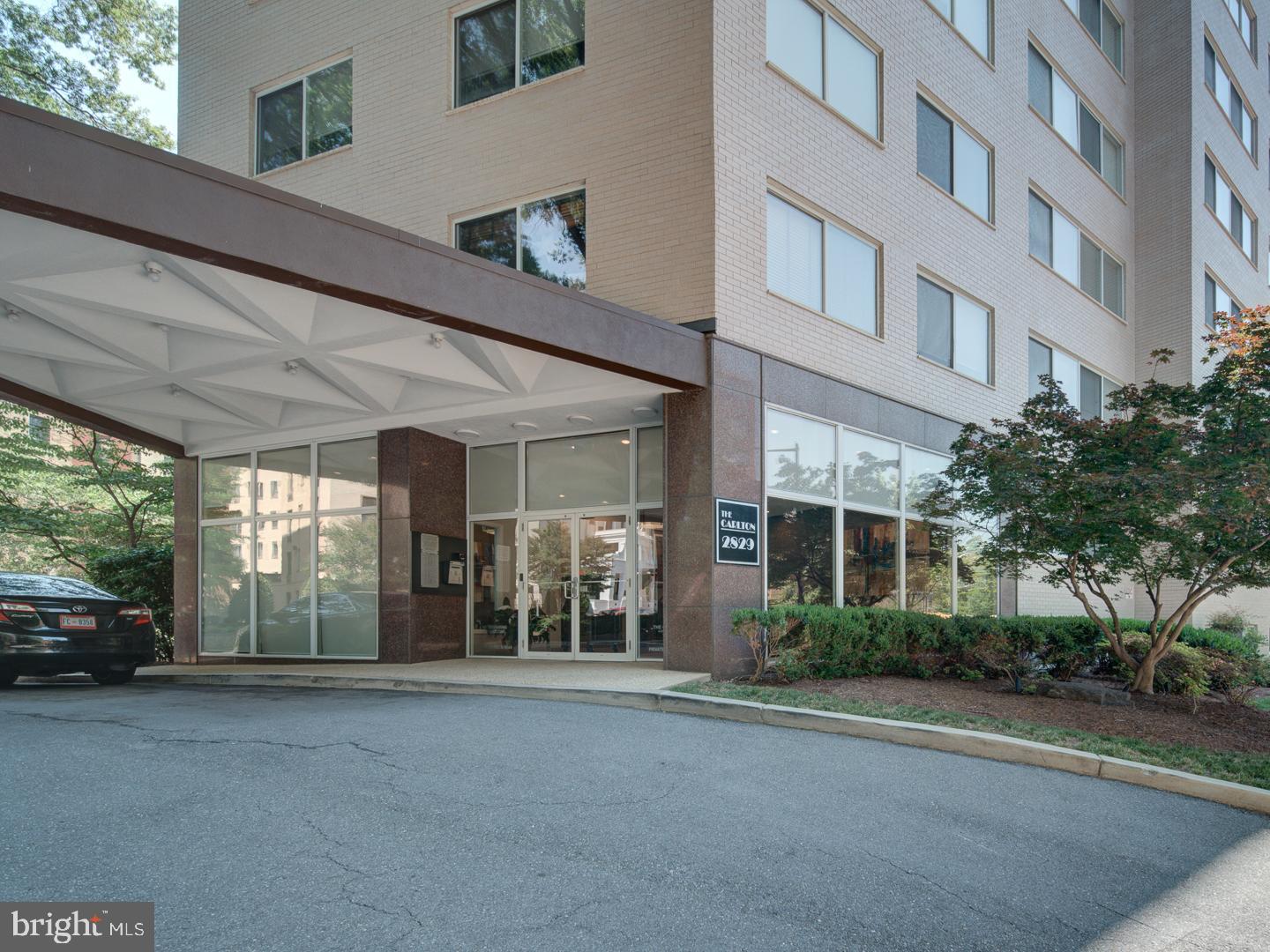 2829 Connecticut Avenue NW #606