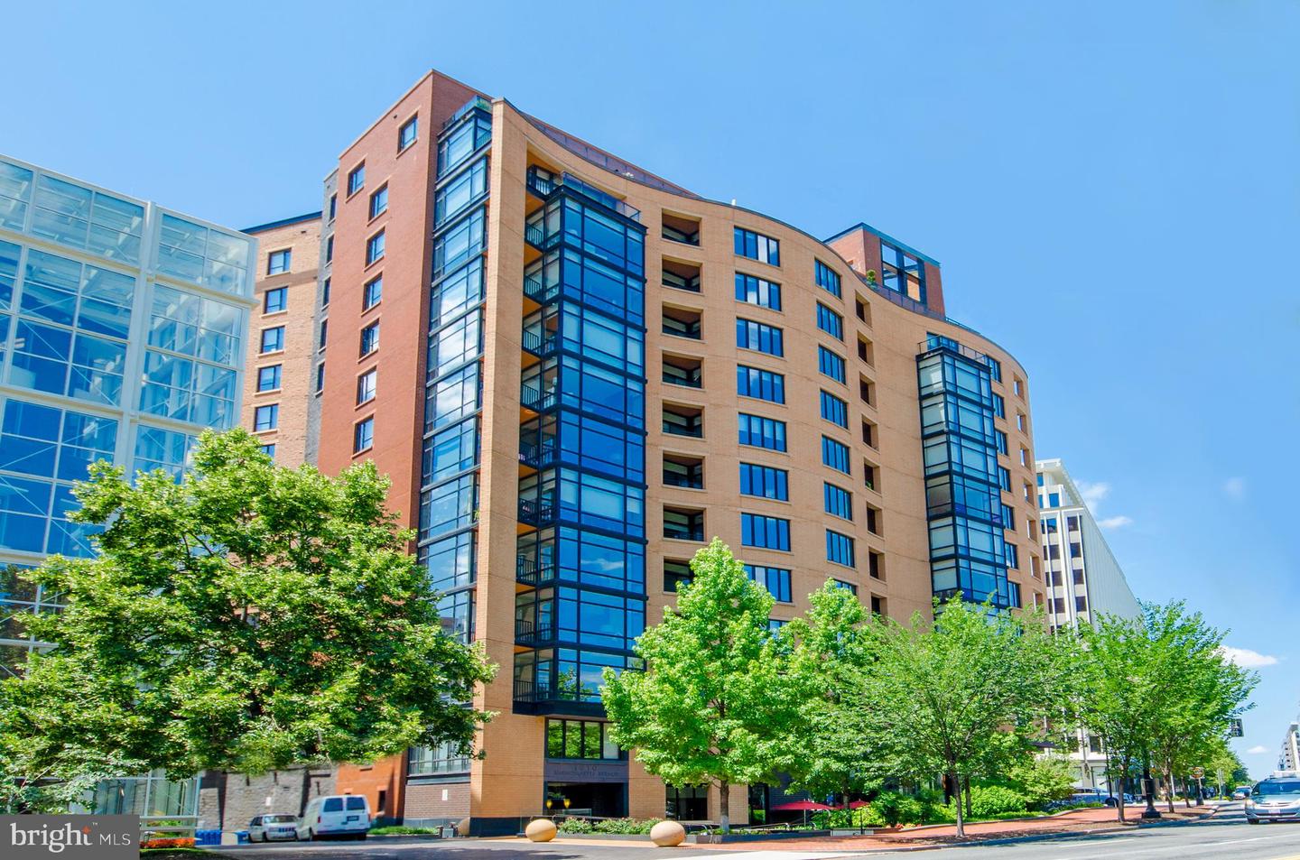 1010 Massachusetts Avenue NW #805
