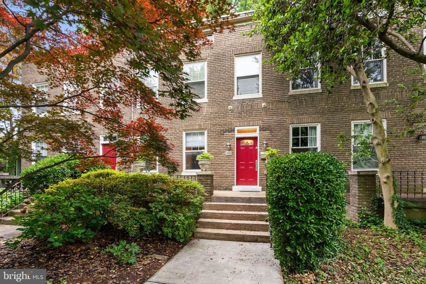 2934 Porter Street NW, Washington