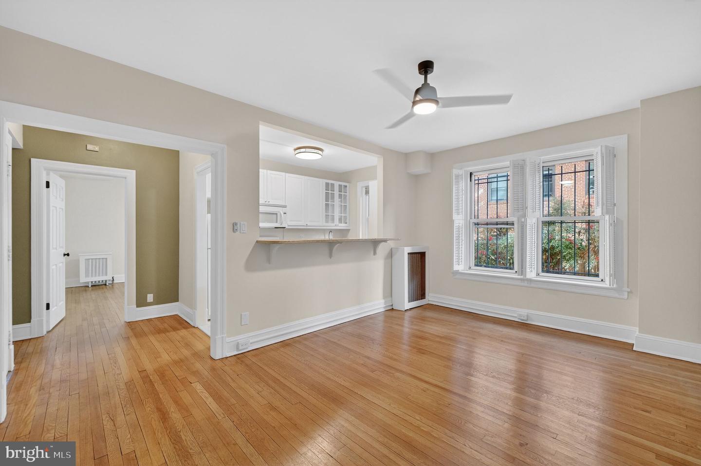 1954 Columbia Road NW #110