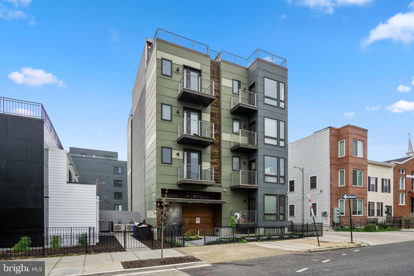 1112 Montello Avenue NE #201