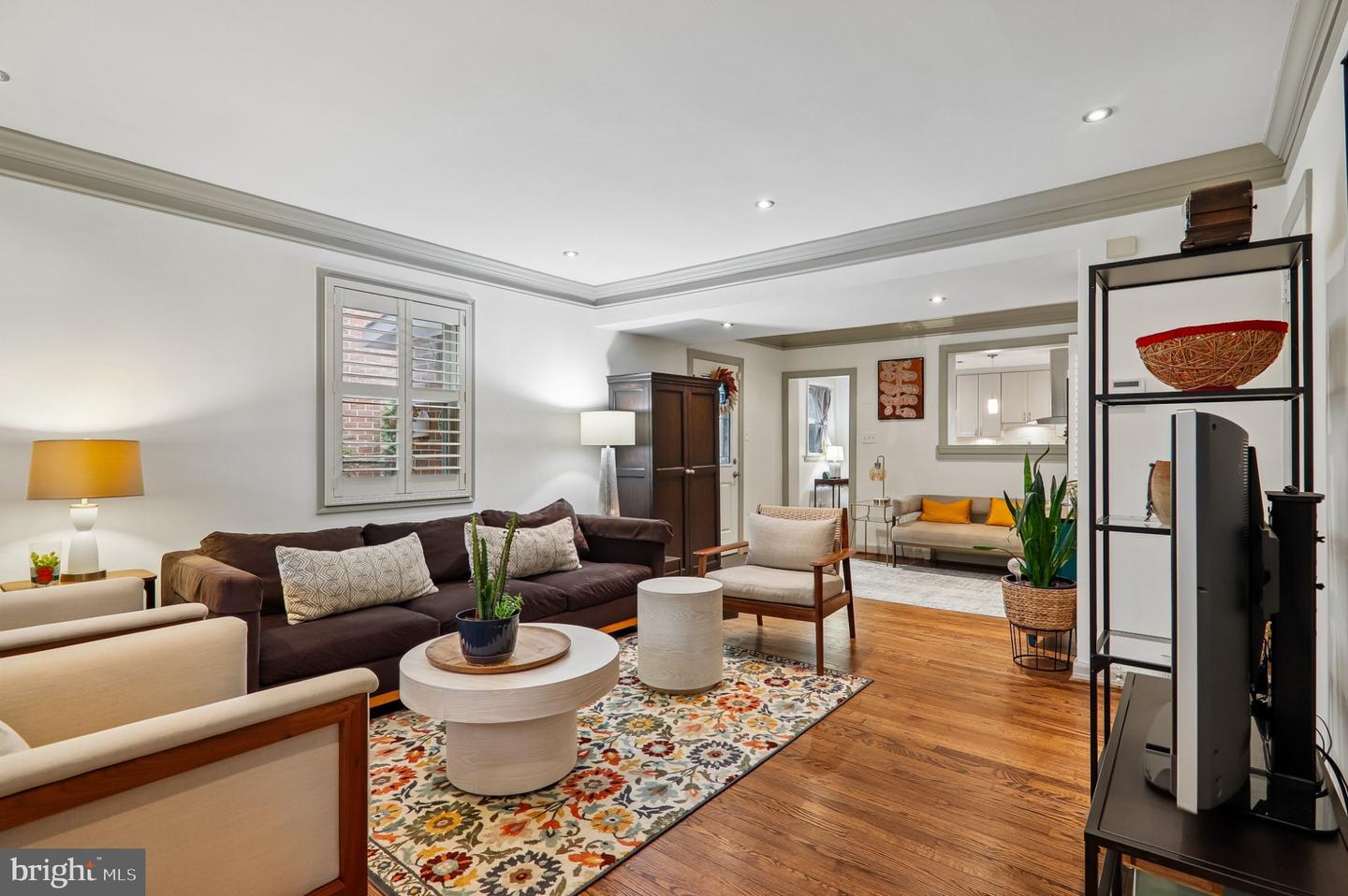 3103 Walnut Street NE