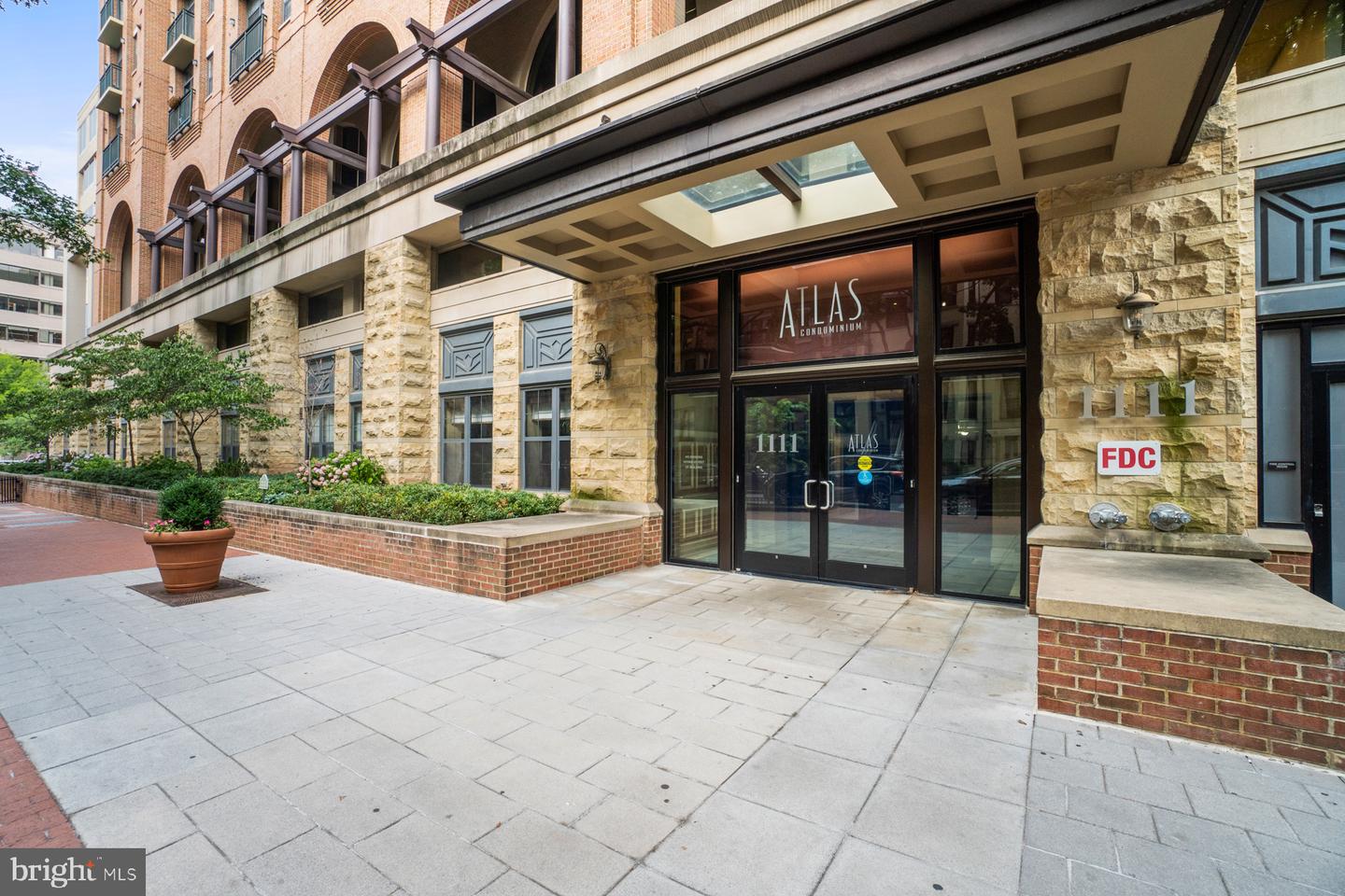 1111 25th Street NW #723