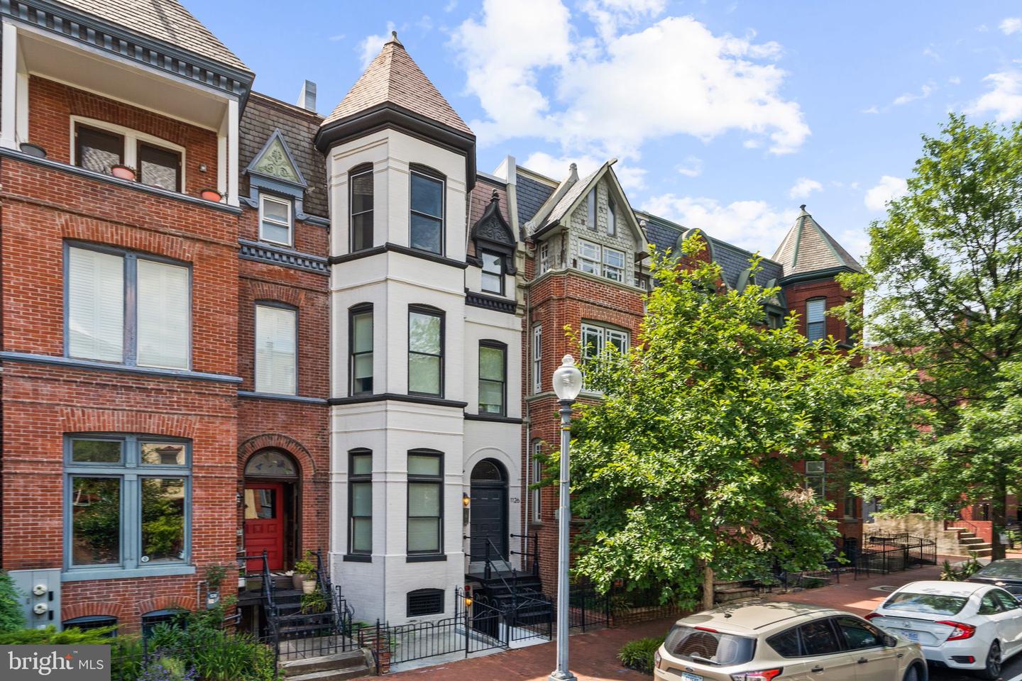 1126 5th Street NW #4