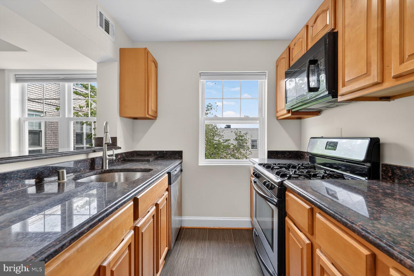 3868 9th Street SE #301