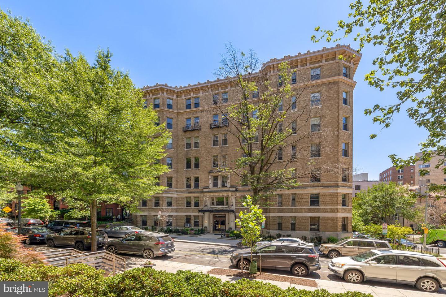 1870 Wyoming Avenue NW #104