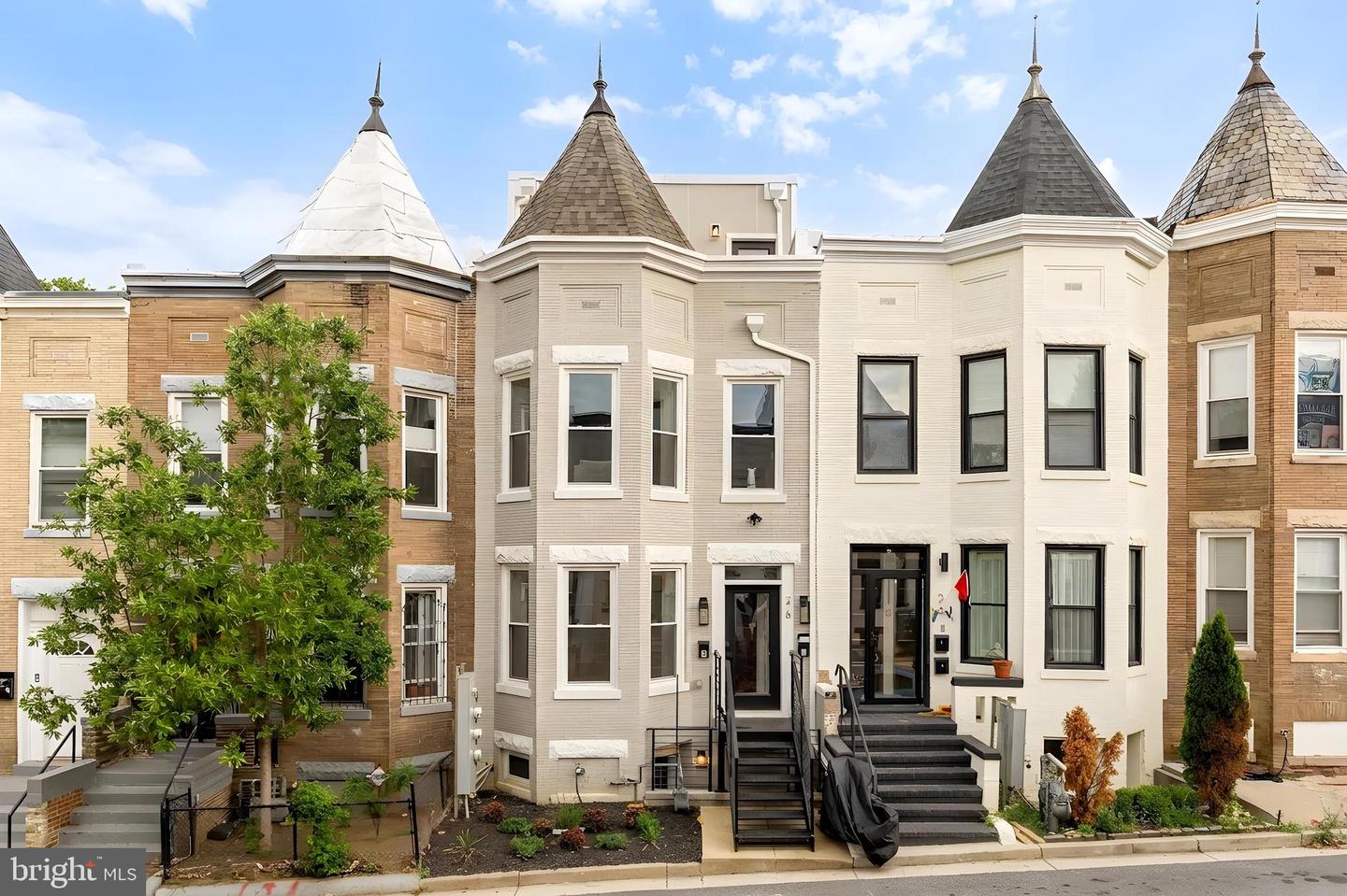 26 Todd Place NE #2