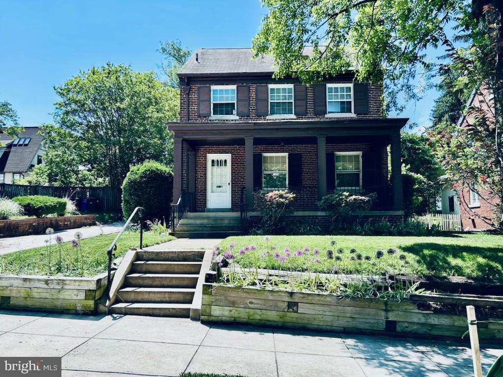 1414 Juniper NW