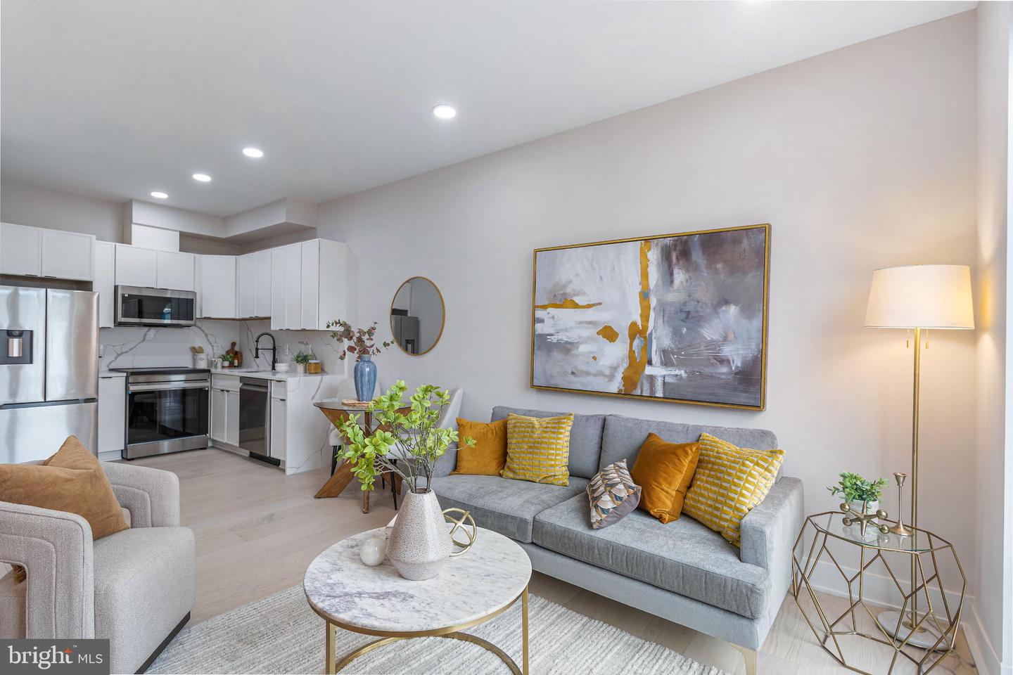 1516 East Capitol Street NE #d