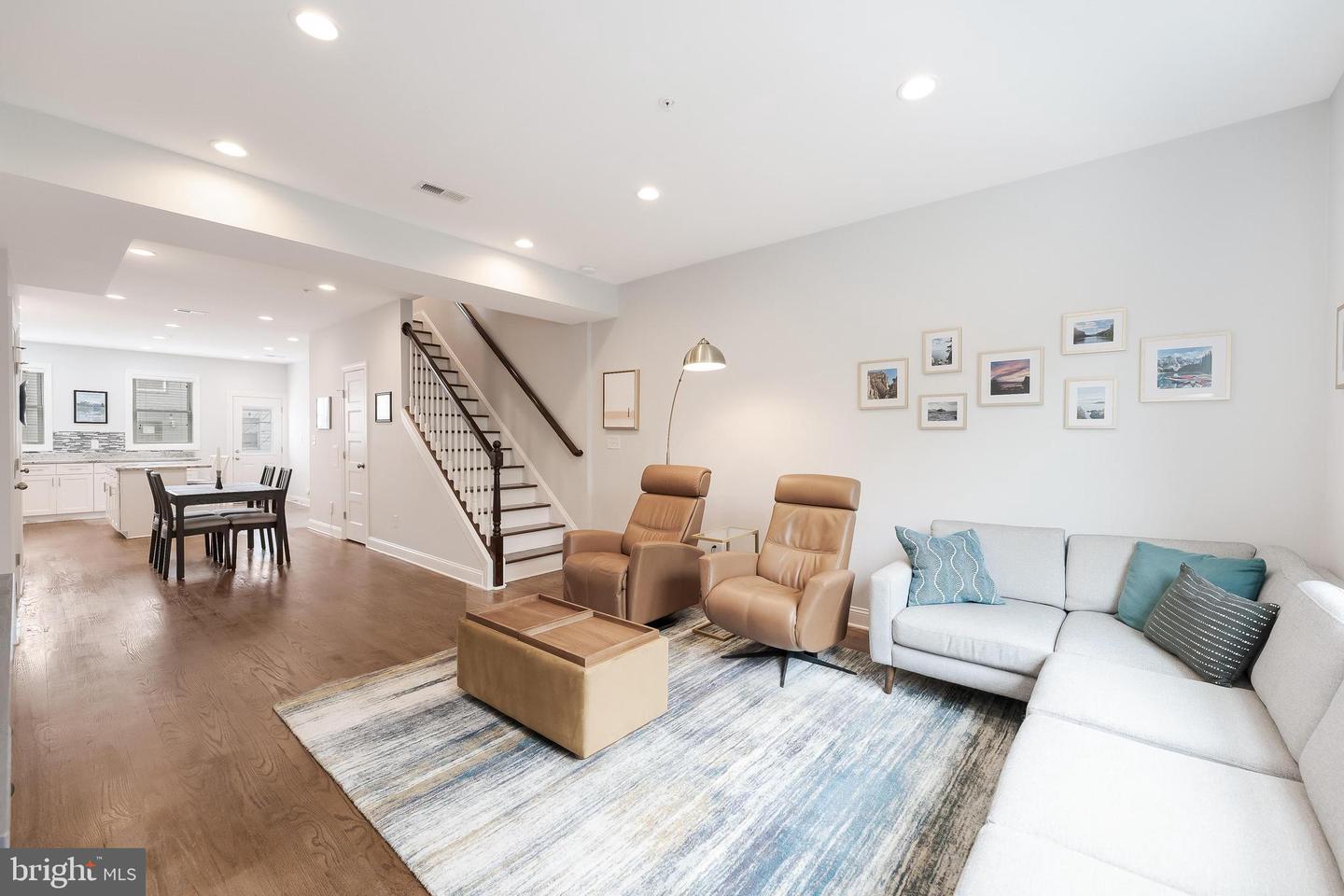 1613 Isherwood Street NE #3