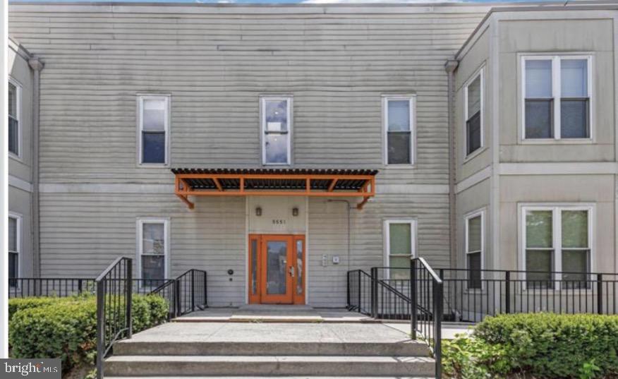 5551 Illinois Avenue NW #302