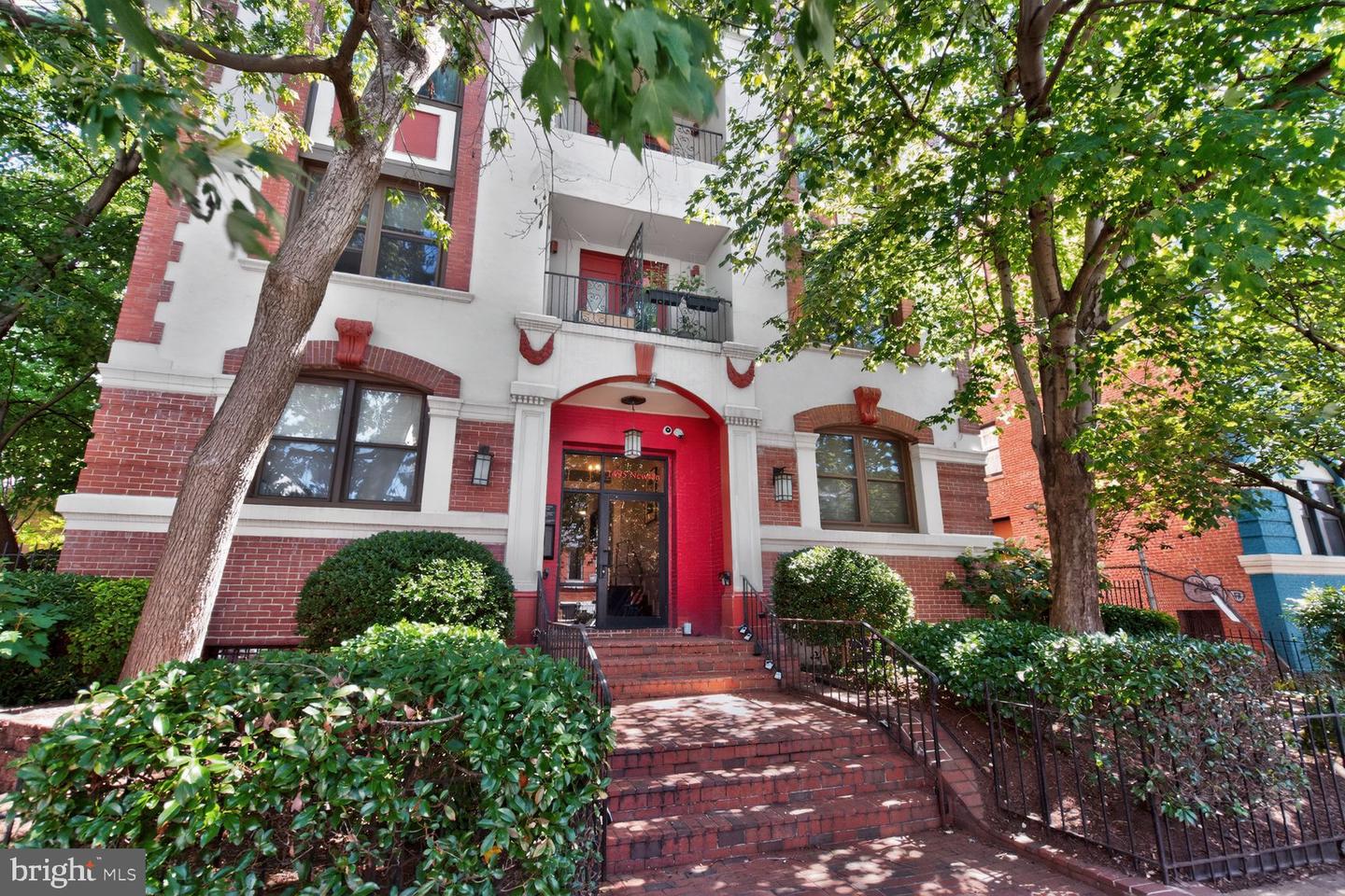 1495 Newton Street NW #b102