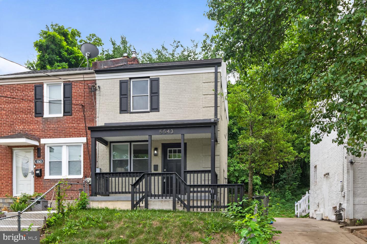 5543 Central Avenue SE