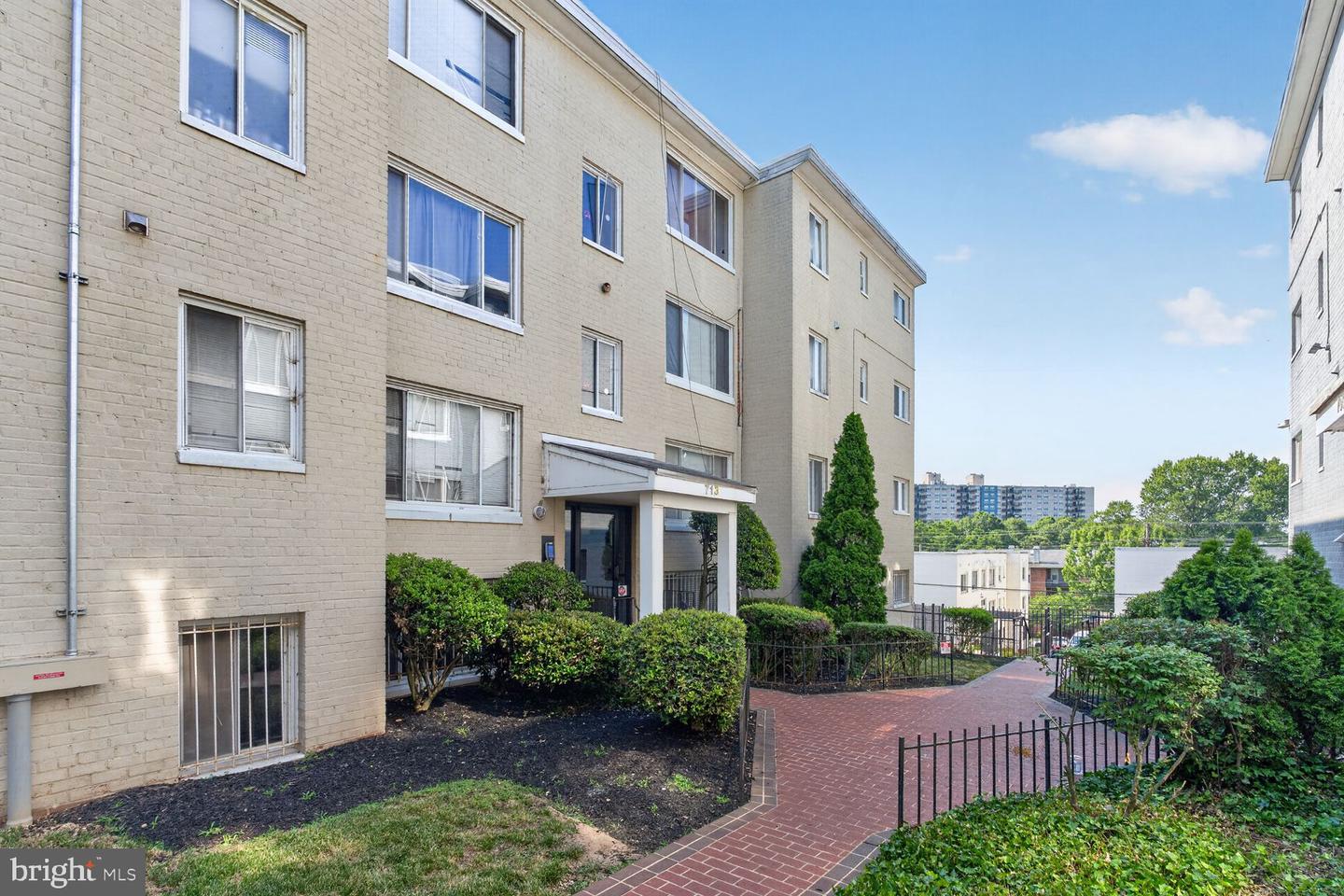 713 Brandywine Street SE #203