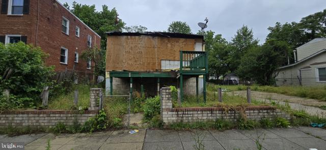 118 Yuma Street SE