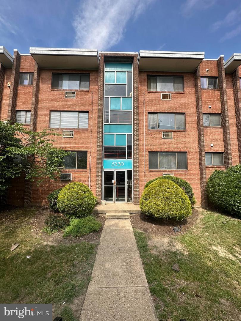 5230 North Capitol Street NW #204