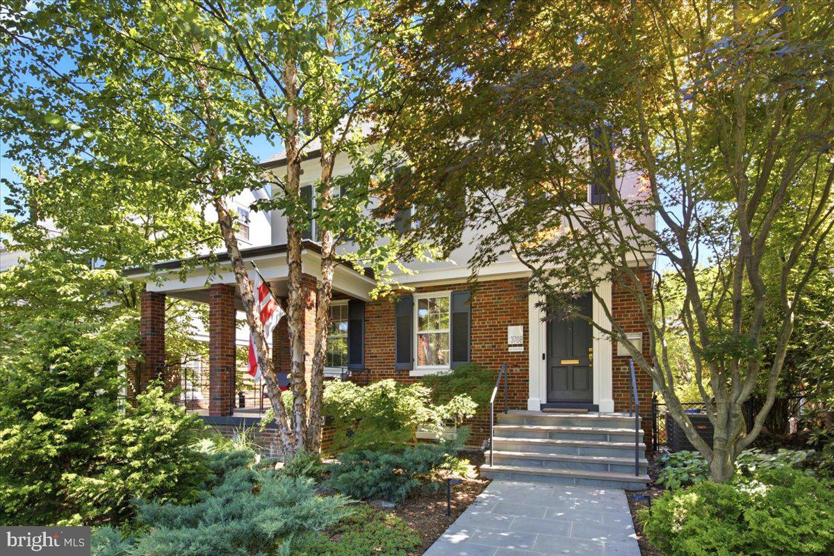 3708 Yuma Street NW