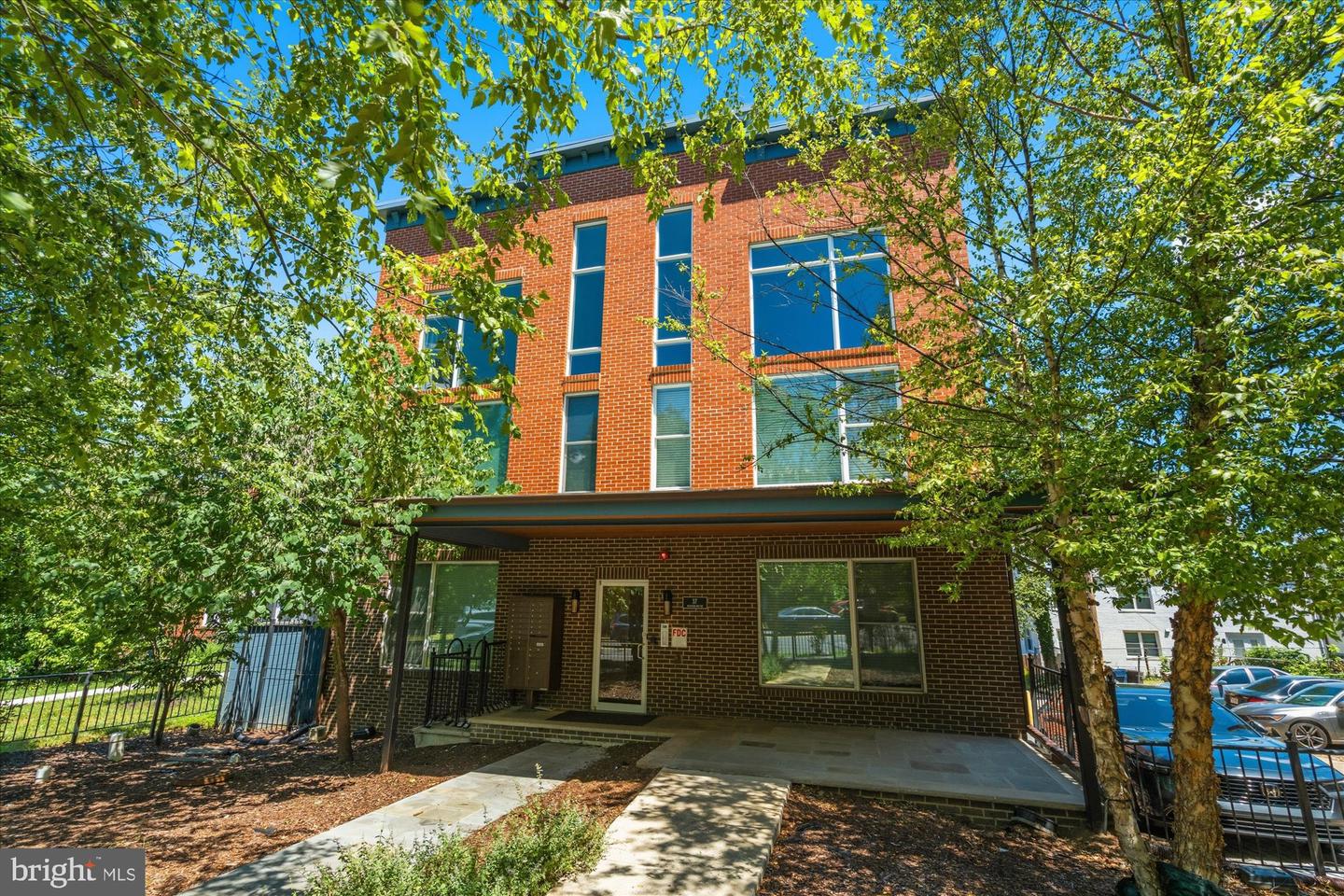 37 Missouri Avenue NW #12