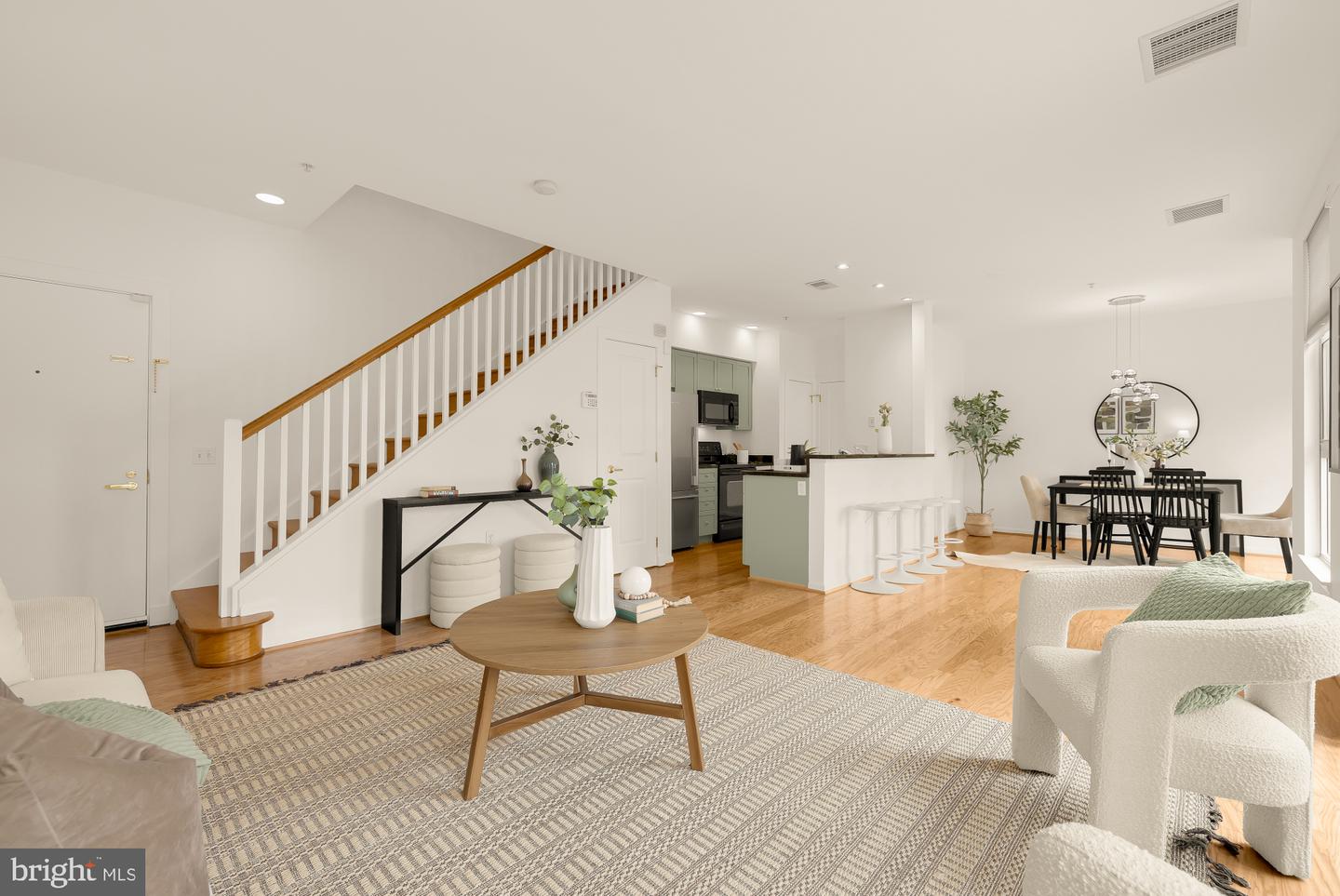 343 Cedar Street NW #305