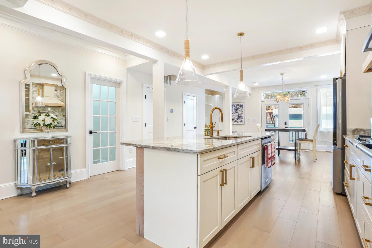 4420 15th Street NW