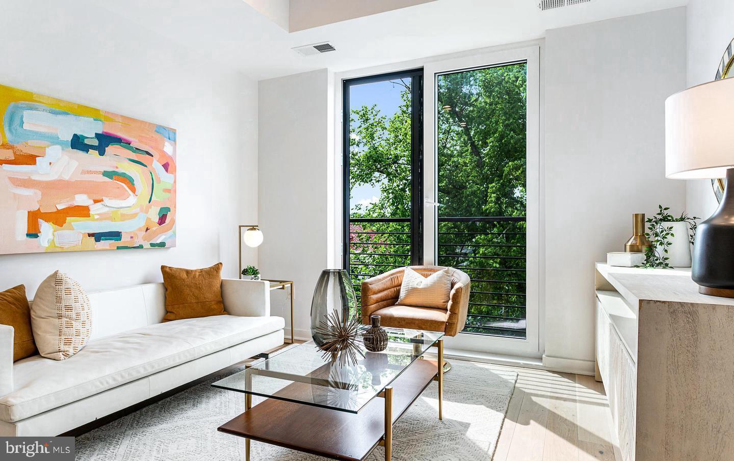 7700 Georgia Avenue NW #305