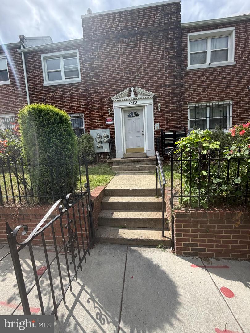 1720 Capitol Avenue NE #2