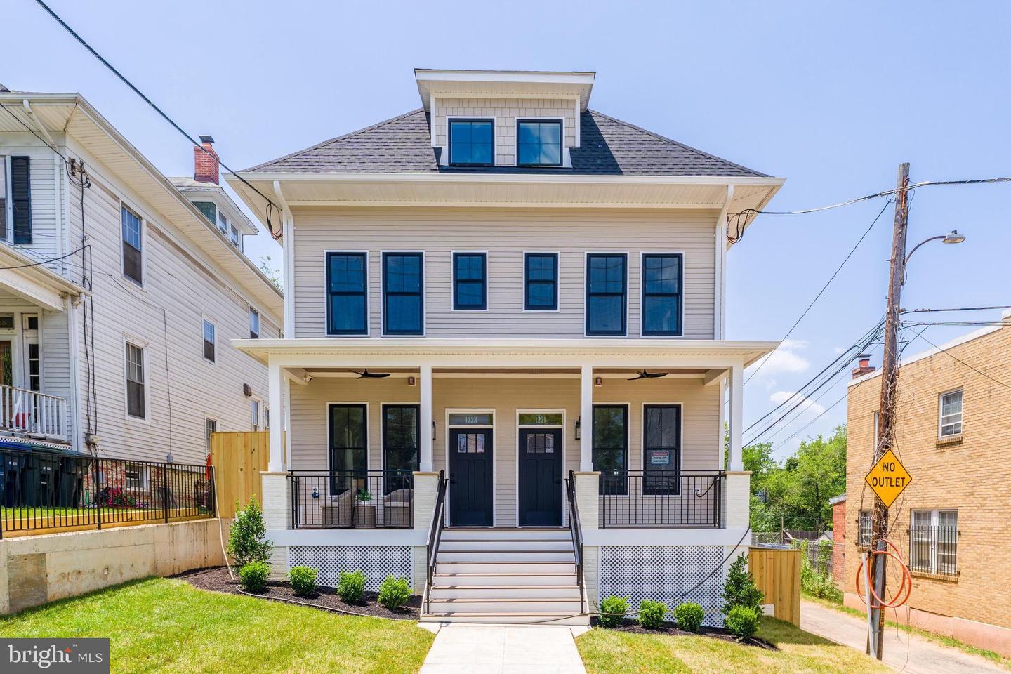 1223 Talbert Street SE #2