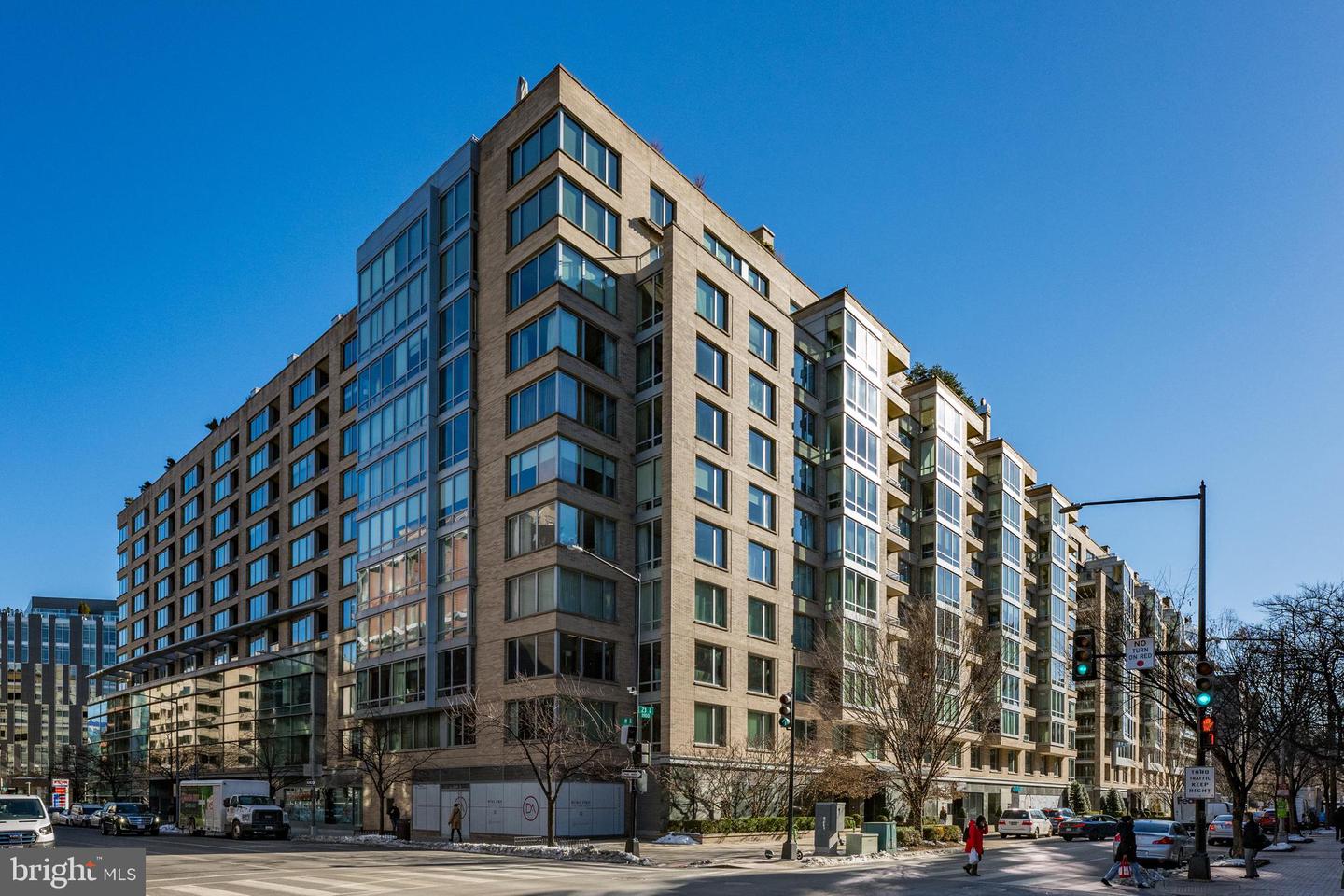 1155 23rd Street NW #6c