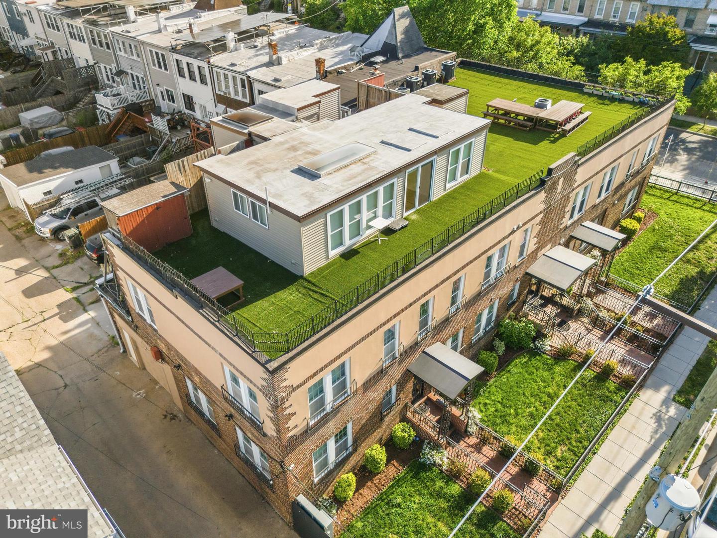 1801 Otis Street NE #1