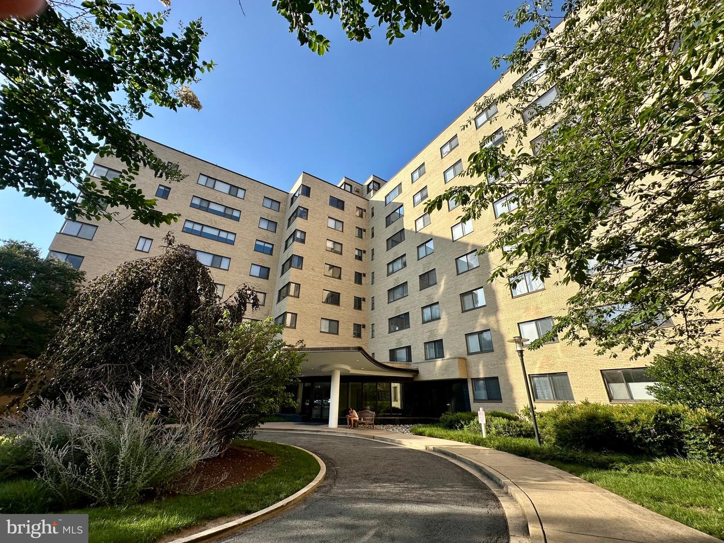 3701 Connecticut Avenue NW #333