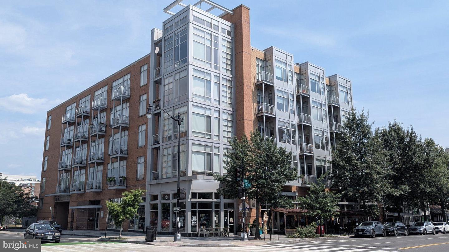 1390 V Street NW #217
