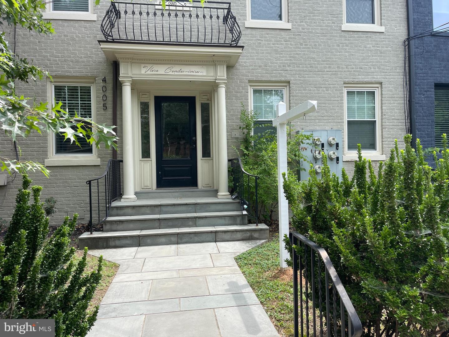 4005 7th Street NE #2
