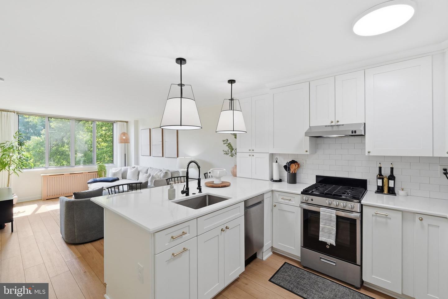 2939 Van Ness Street NW #846