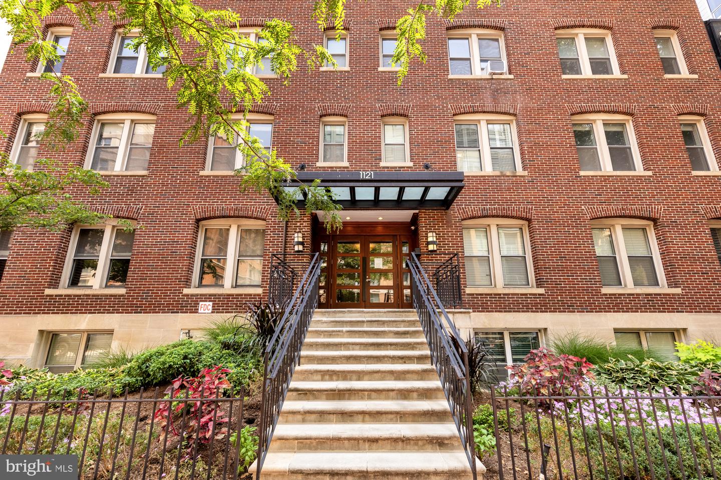 1121 24th Street NW #209, Washington