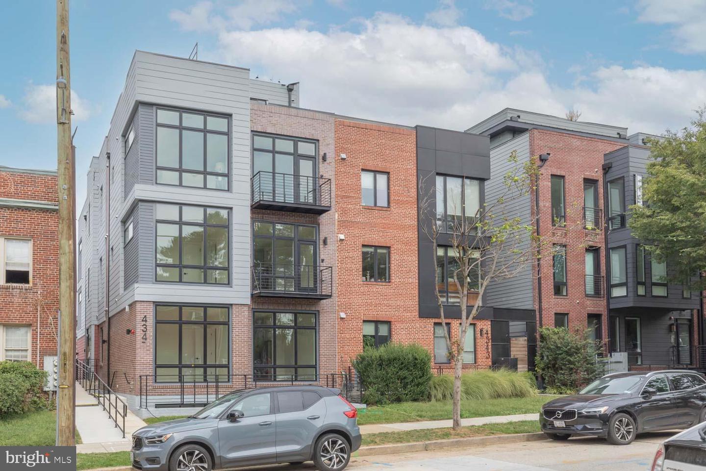 4347 Harrison Street NW #6