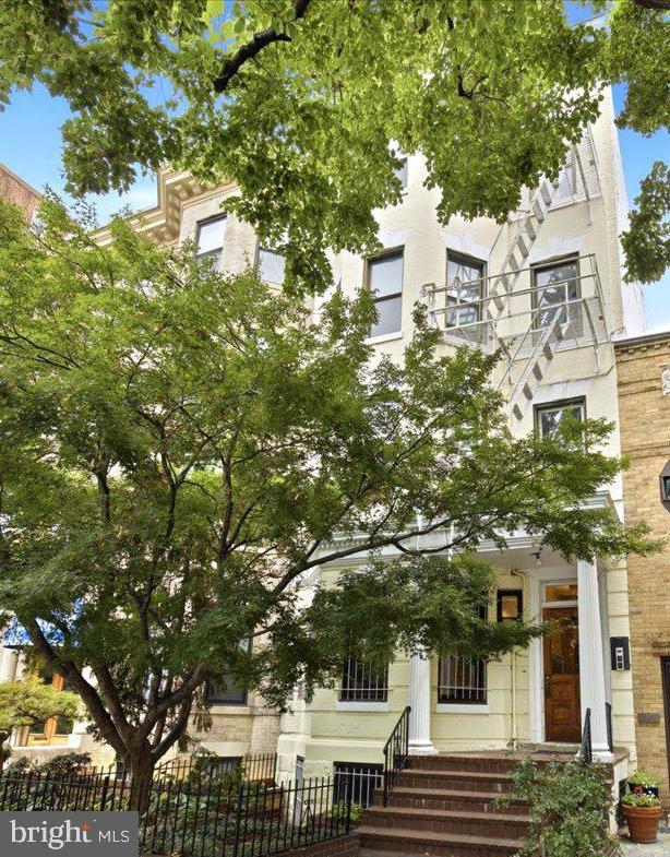 1731 20th Street NW #1, Washington