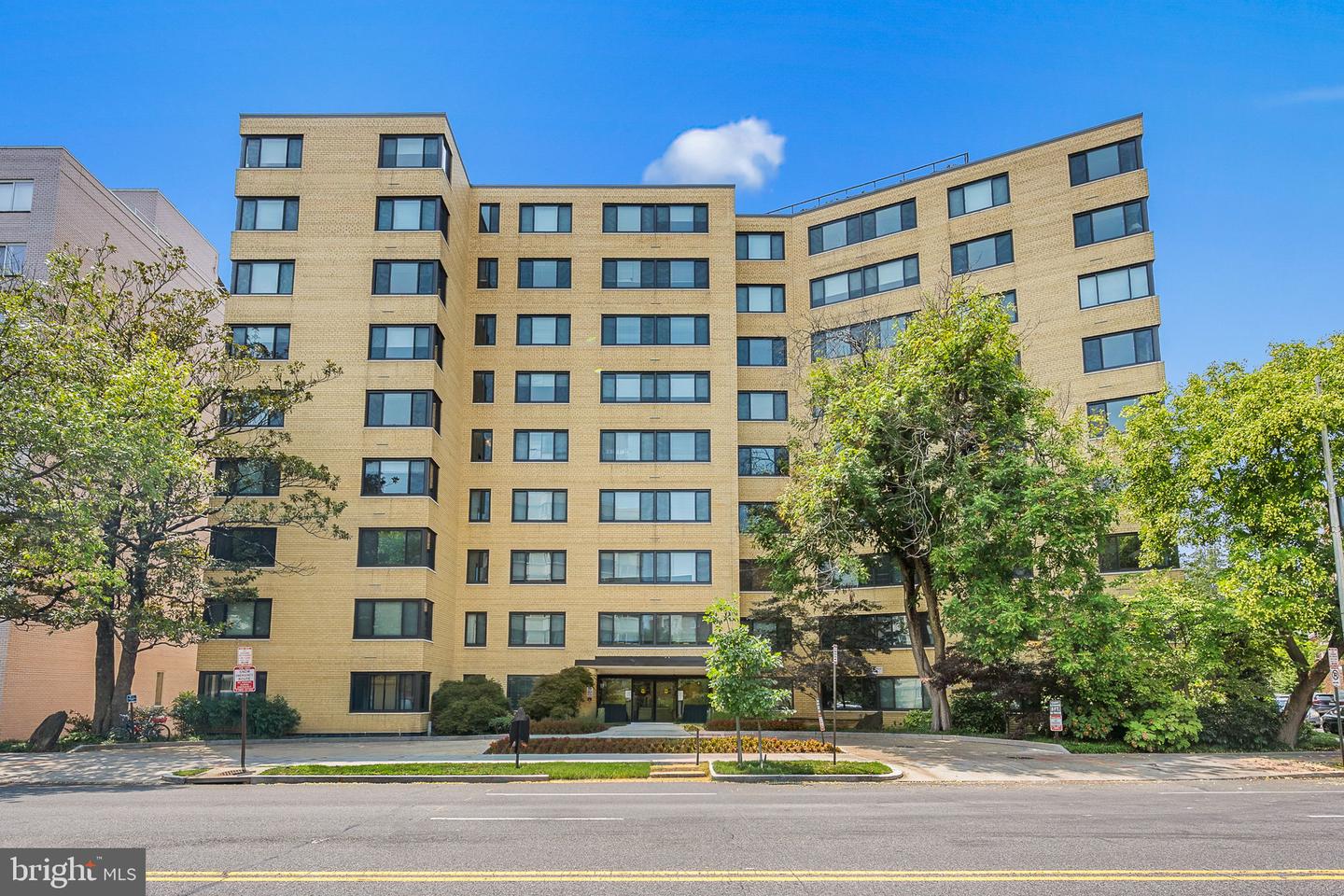 5410 Connecticut Avenue NW #609