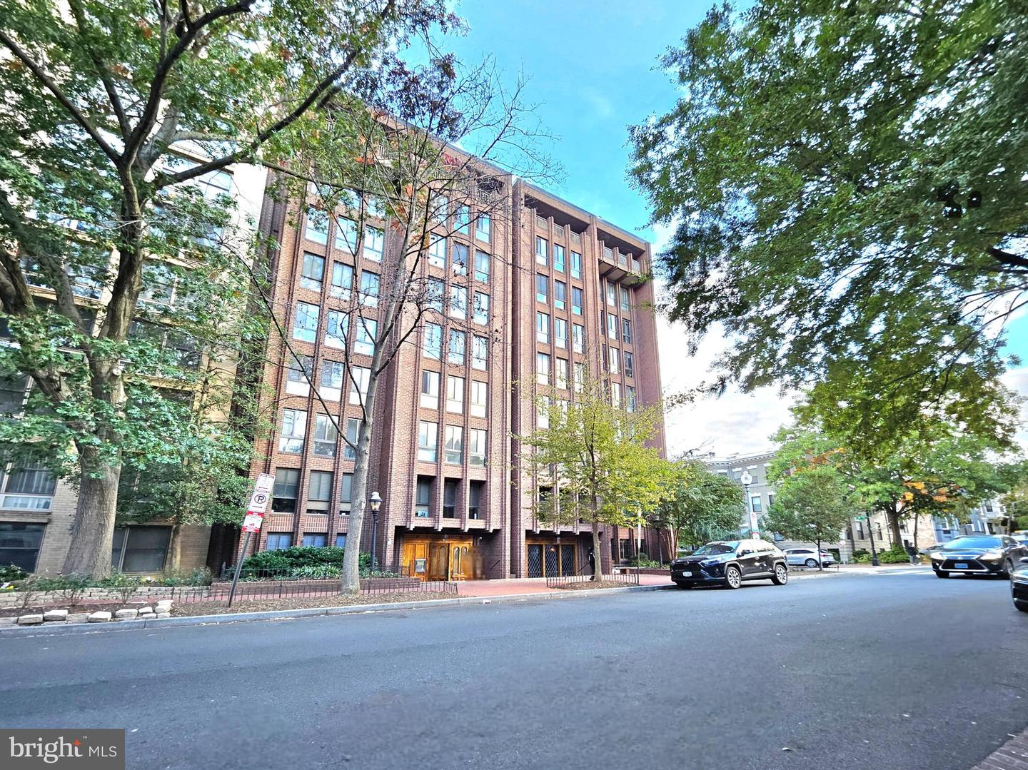 1280 21st Street NW #402