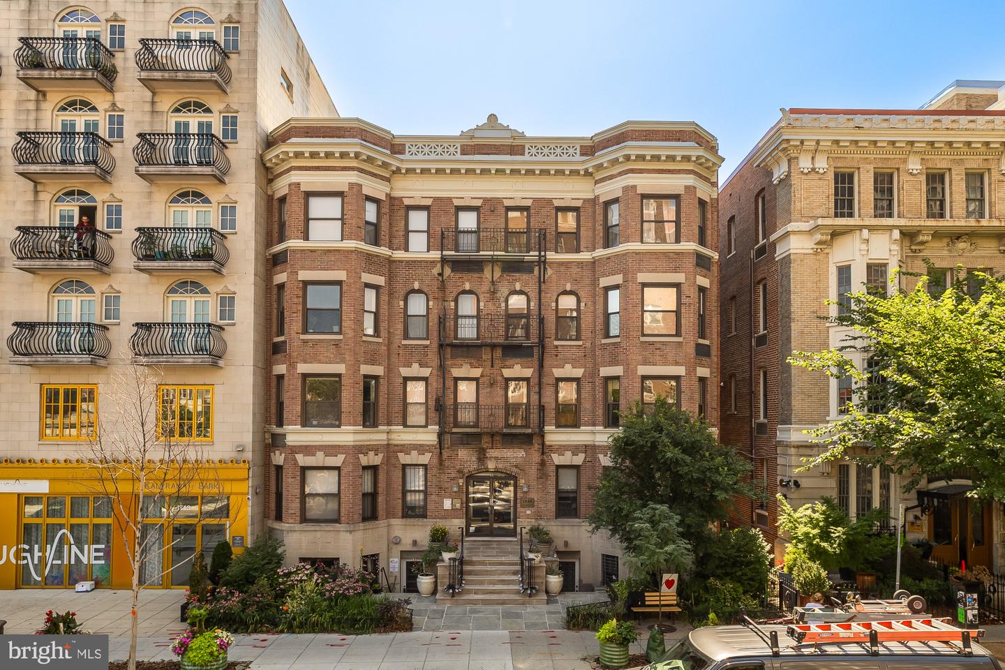 1844 Columbia Road NW #204