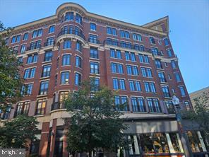 1390 Kenyon Street NW #716