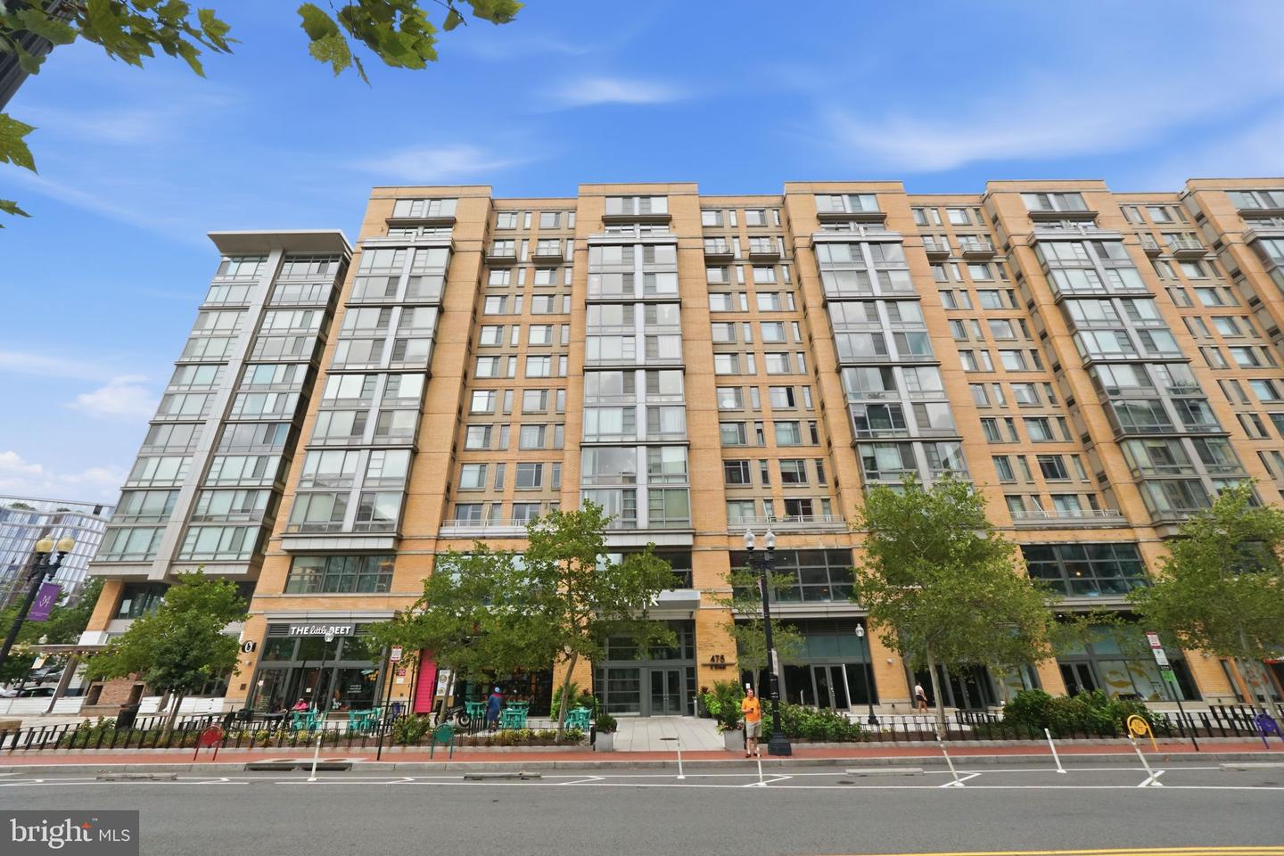 475 K Street NW #710