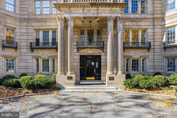 1026 16th Street NW #101