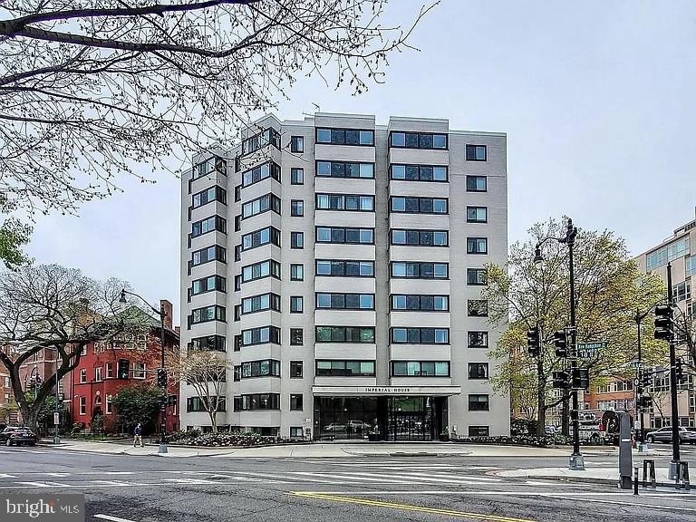 1601 18th Street NW #301