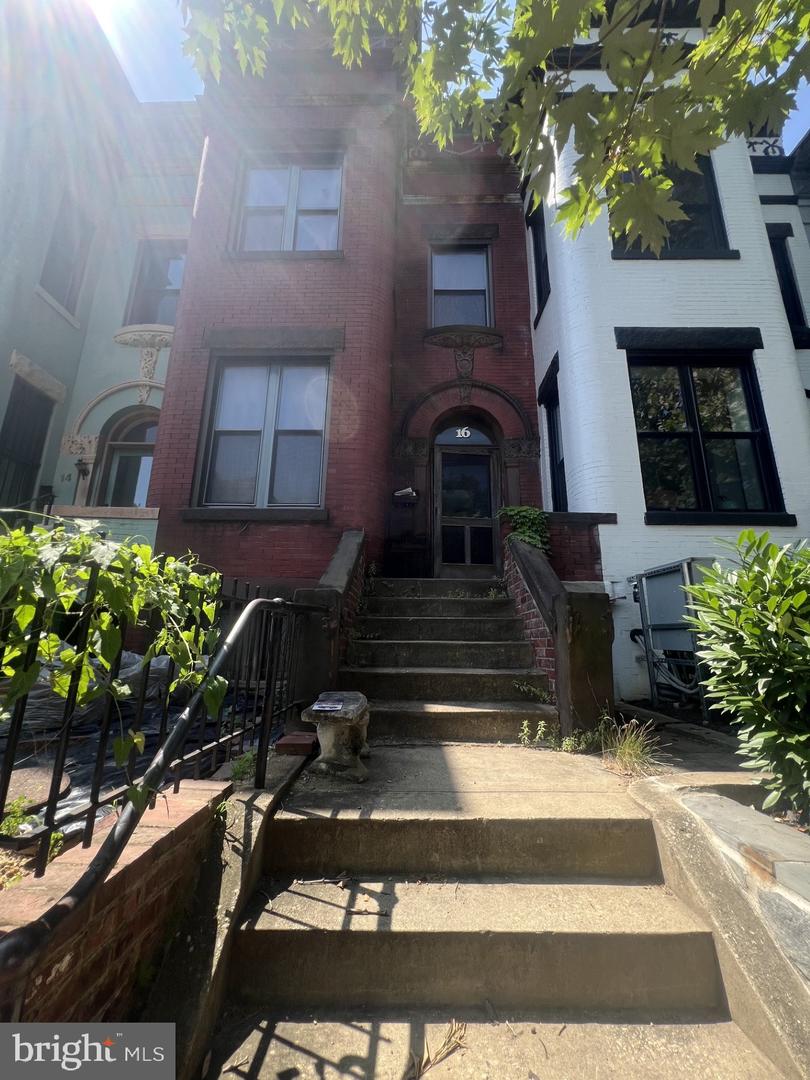 16 S Street NW