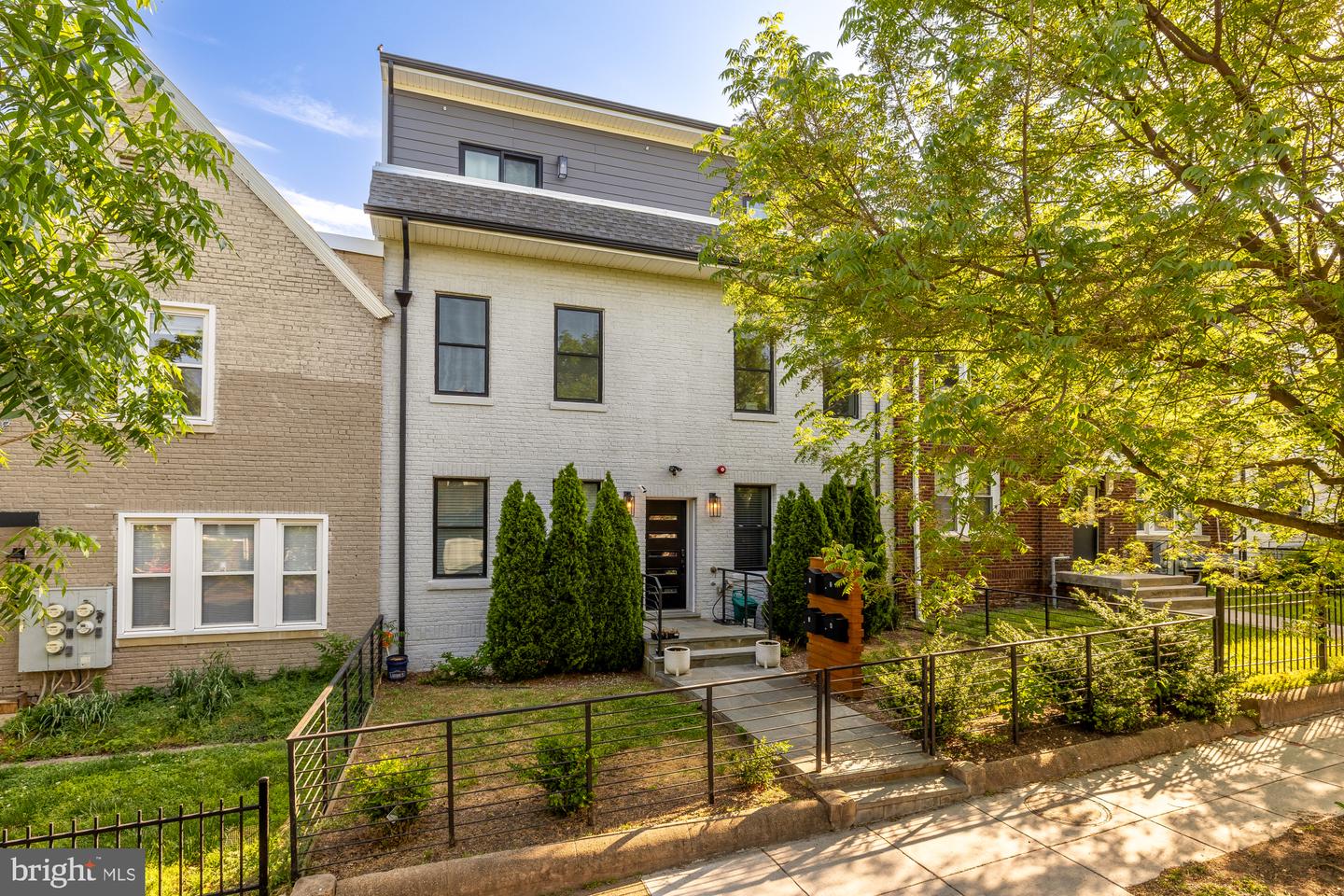 1120 Penn Street NE #2