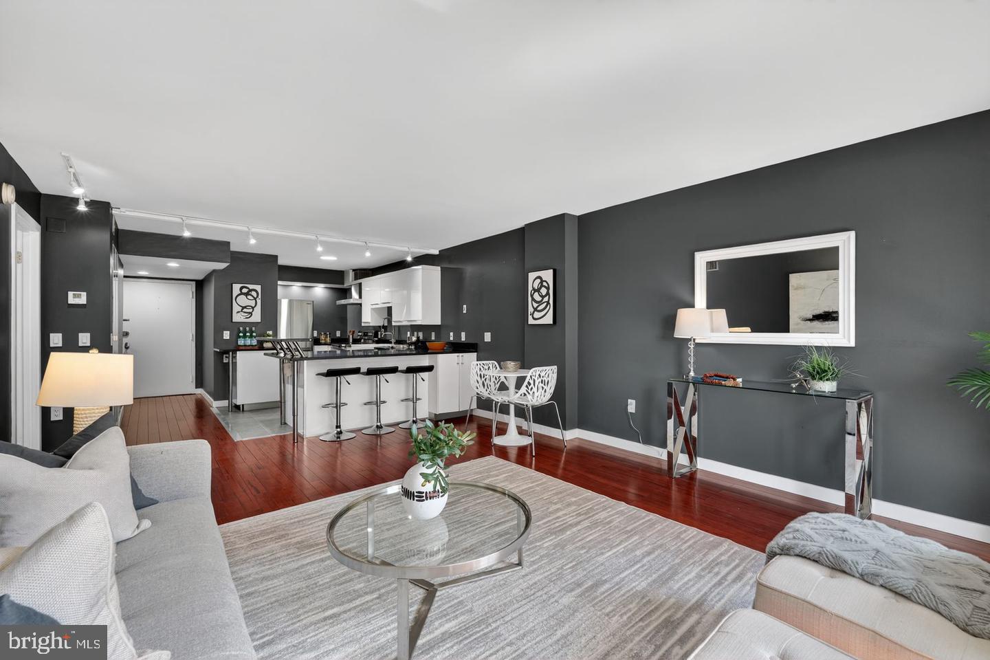 1015 33rd Street NW #409
